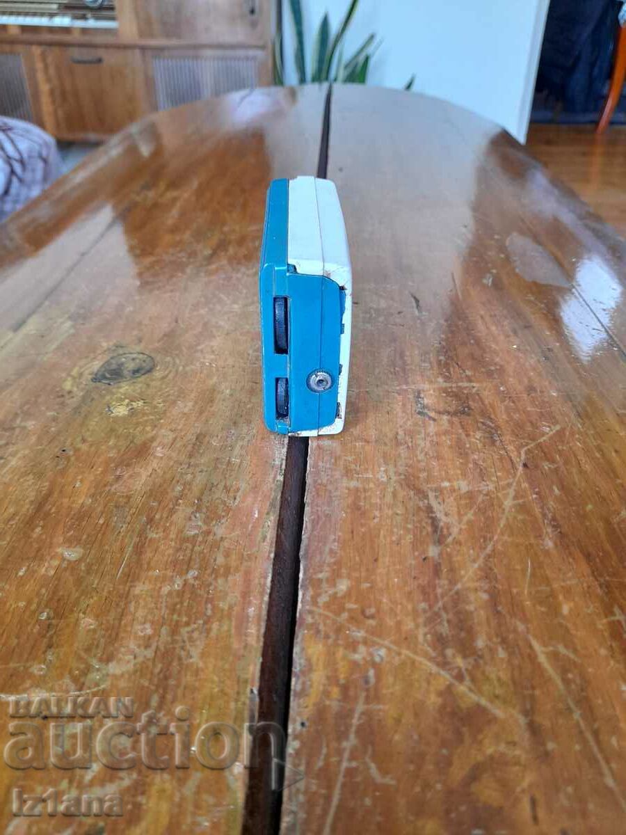 Παράδοση Παλιό ραδιόφωνο, τυπικό ραδιόφωνο