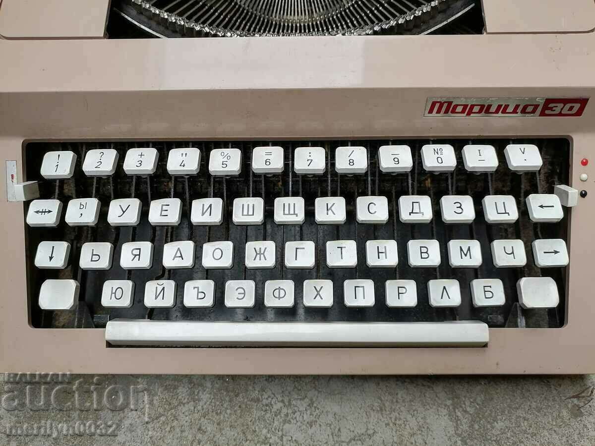 Swiss typewriter with price 79.00 BGN | € 40.39 Swiss typewriter with price 79.00 BGN | € 40.39