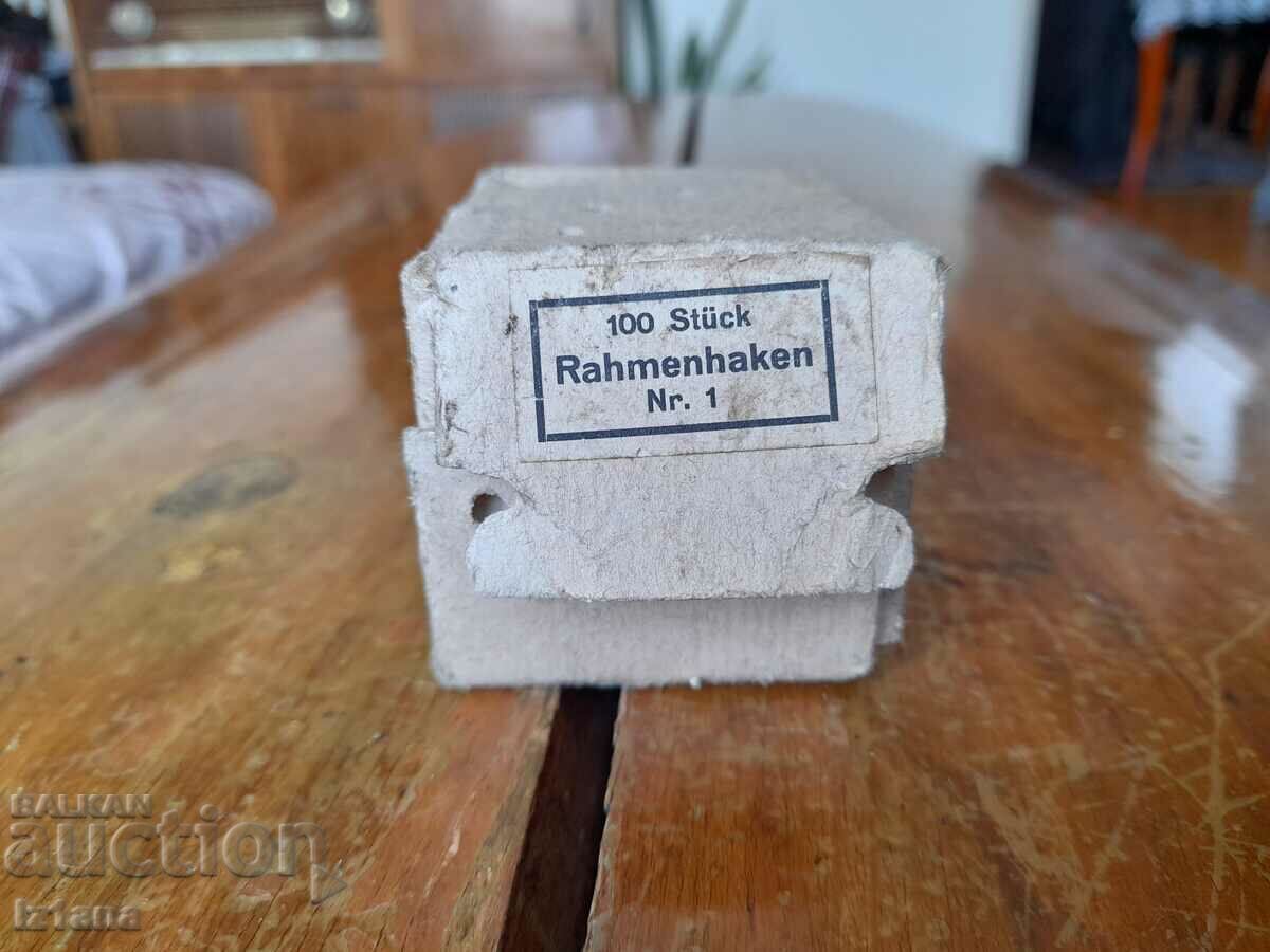 Old hooks, frame hooks with price 20.00 BGN | € 10.23 Old hooks, frame hooks with price 20.00 BGN | € 10.23