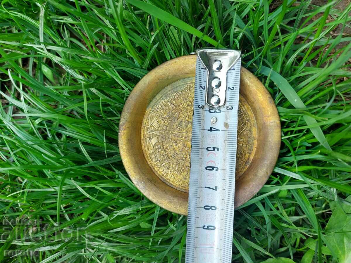 Delivery of DECORATIVE PLATE - BRASS Delivery of DECORATIVE PLATE - BRASS