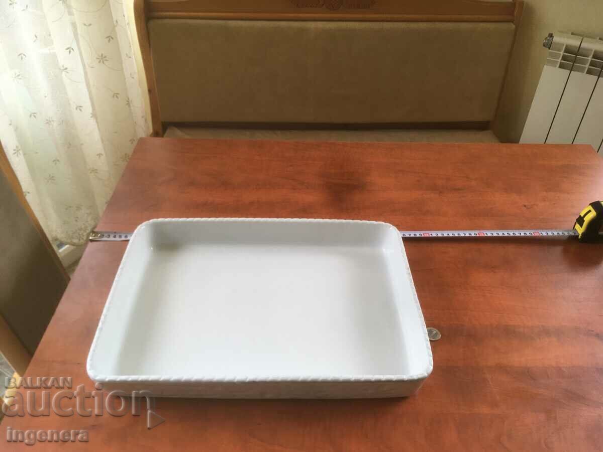 PORCELAIN BIG GEARED TRAY FOR OVEN - ROYALE ITALY PORCELAIN BIG GEARED TRAY FOR OVEN - ROYALE ITALY