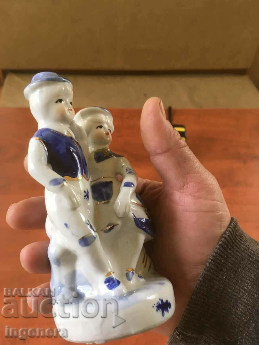 PORCELAIN FIGURE STATUTE GOLD - 5 PORCELAIN FIGURE STATUTE GOLD - 5