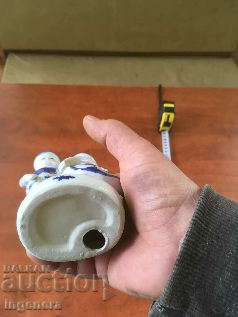 PORCELAIN FIGURE STATUTE GOLD - 6 PORCELAIN FIGURE STATUTE GOLD - 6