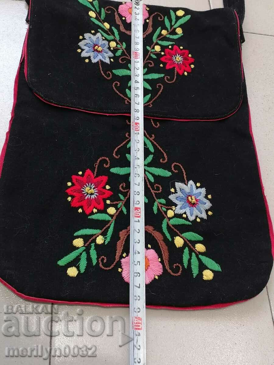 Auction Colorful handbag bag with embroidery costume Auction Colorful handbag bag with embroidery costume