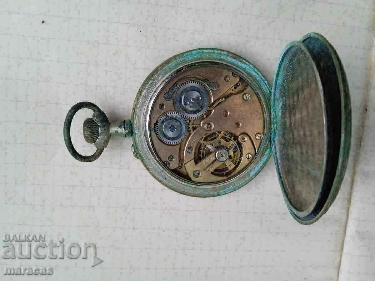 Old pocket watch with price 45.00 BGN | € 23.01 Old pocket watch with price 45.00 BGN | € 23.01