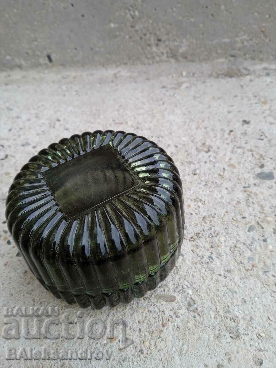 Glass jewelry box with price 8.00 BGN | € 4.09 Glass jewelry box with price 8.00 BGN | € 4.09