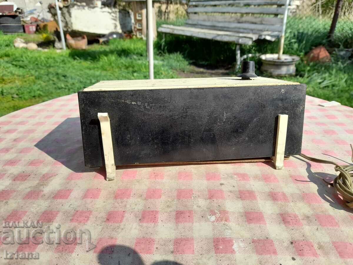 Old radio station, speaker Start - 6 Old radio station, speaker Start - 6