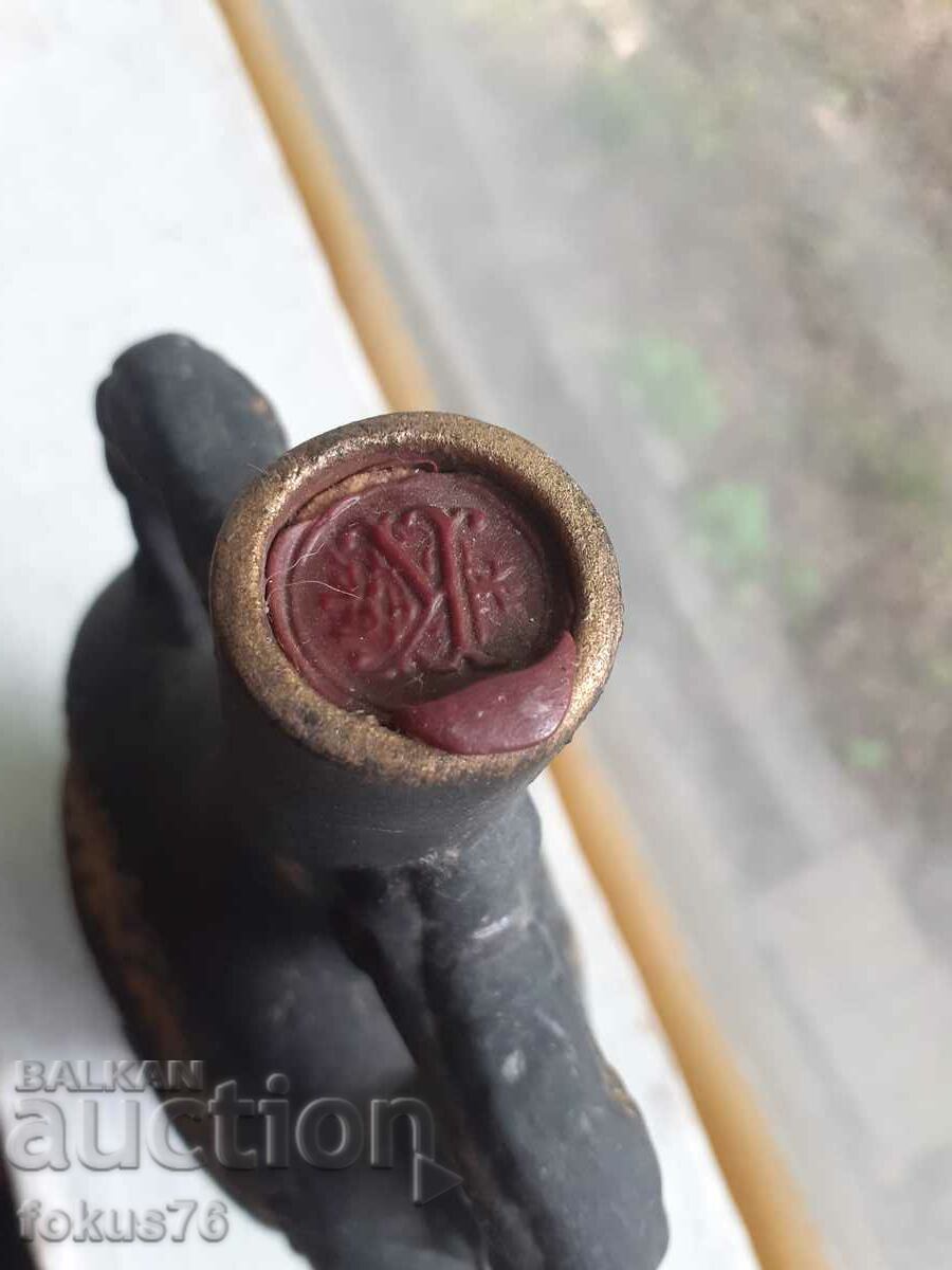 Delivery of Old wine cup Merlot from Harsovo with seal - Rila Monastery Delivery of Old wine cup Merlot from Harsovo with seal - Rila Monastery