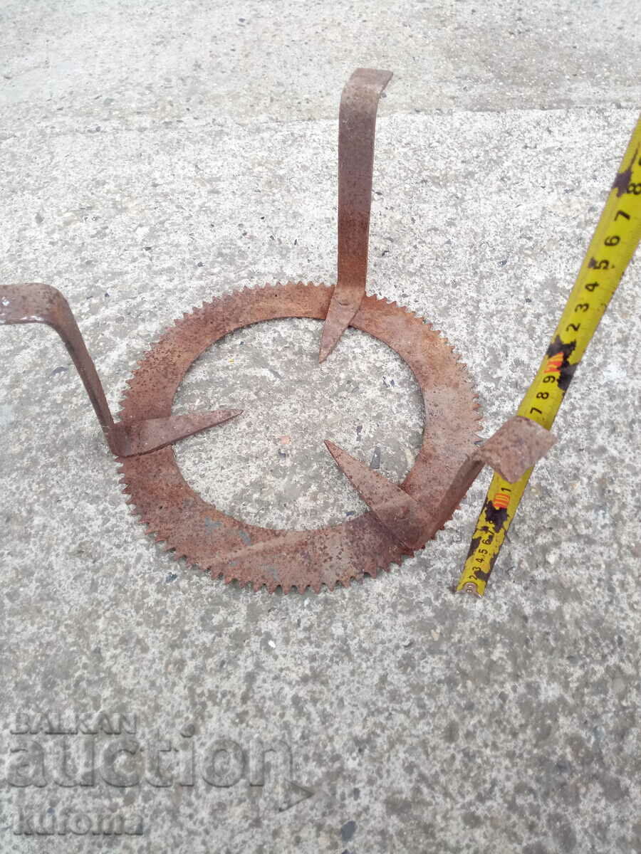 Δημοπρασία Παλιά πυροτεχνήματα