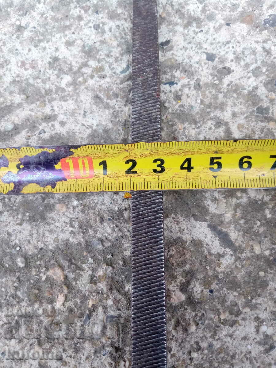 Auction  Old saw