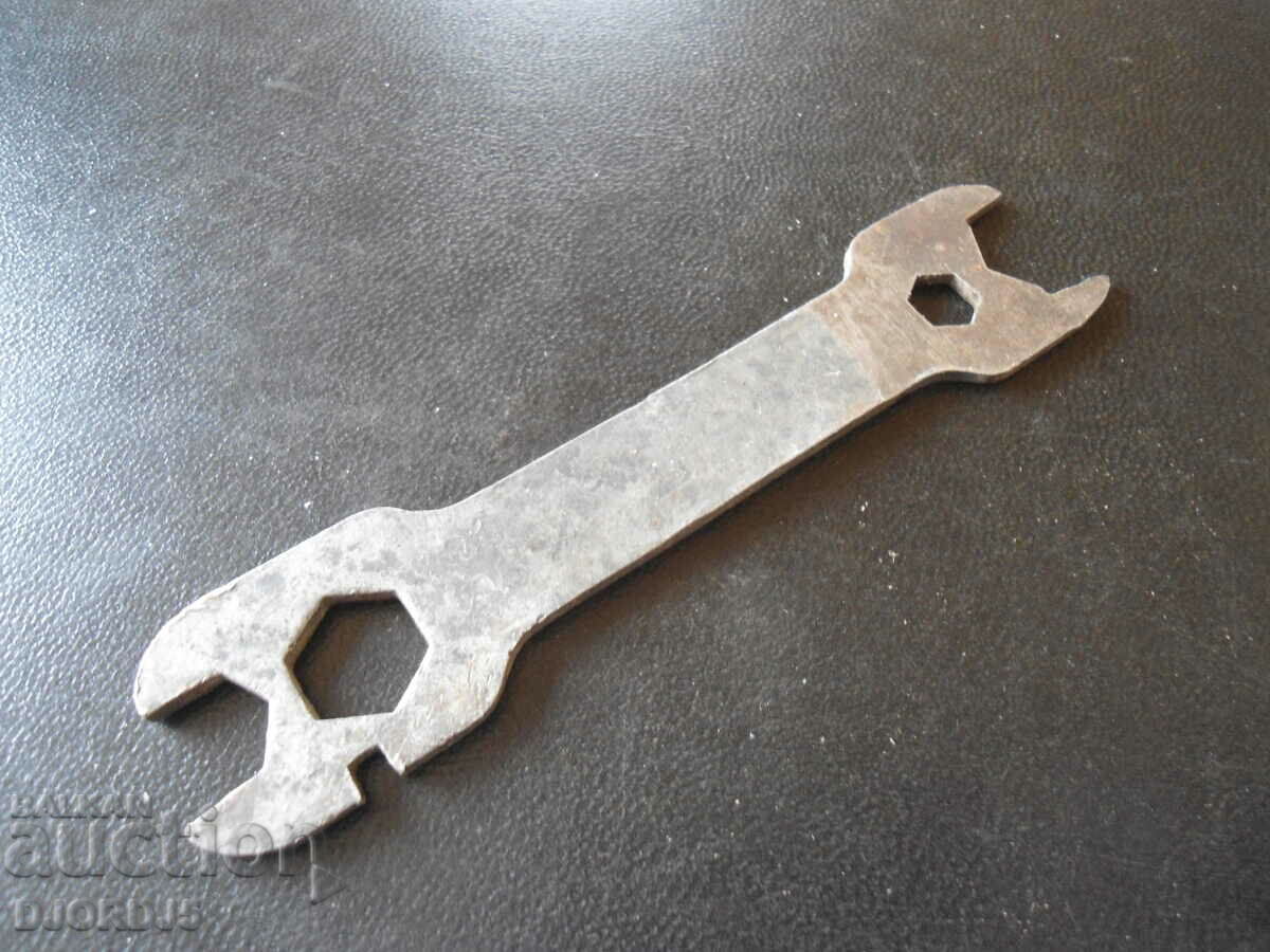 Old universal key