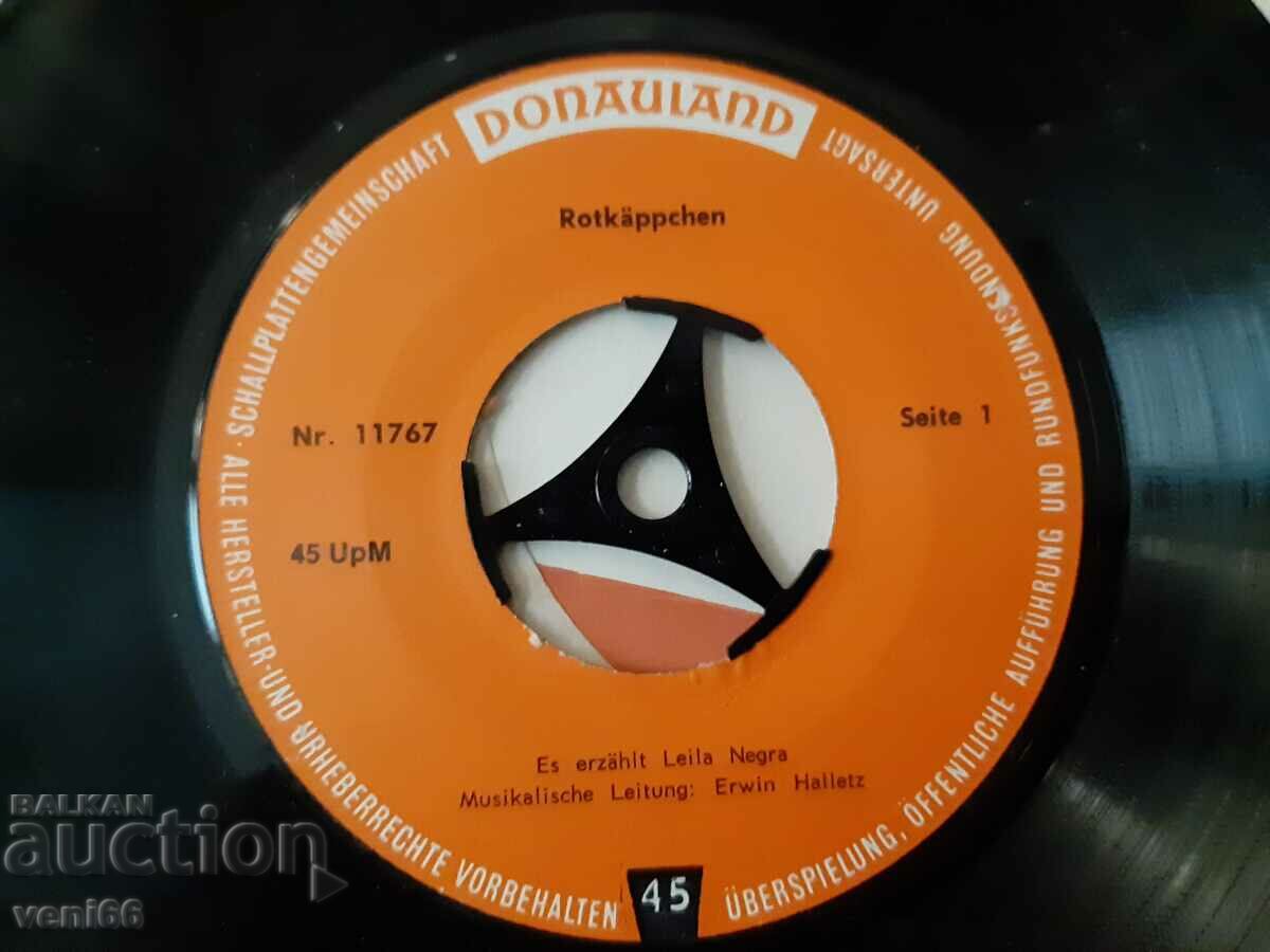 Delivery of Gramophone record - Erwin Helletz Delivery of Gramophone record - Erwin Helletz