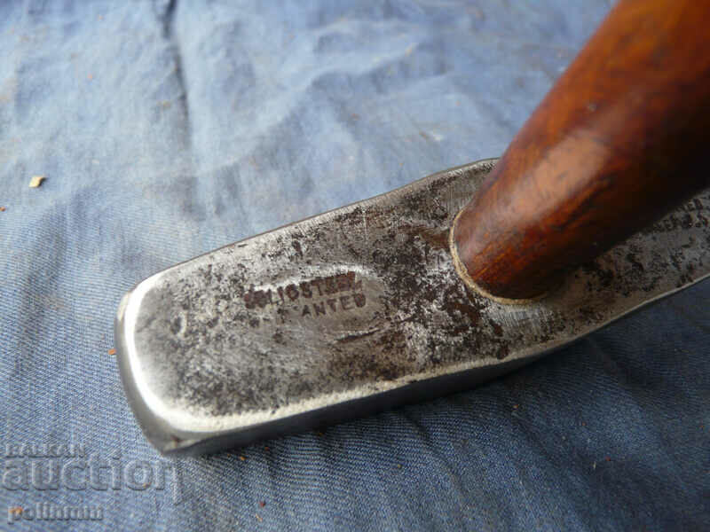Auction Old tinsmith hammer - England Auction Old tinsmith hammer - England