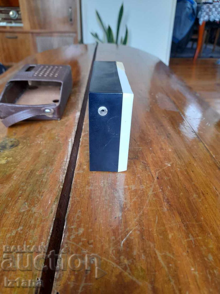 Δημοπρασία Παλιό ραδιόφωνο, ραδιόφωνο Neiva-M Δημοπρασία Παλιό ραδιόφωνο, ραδιόφωνο Neiva-M