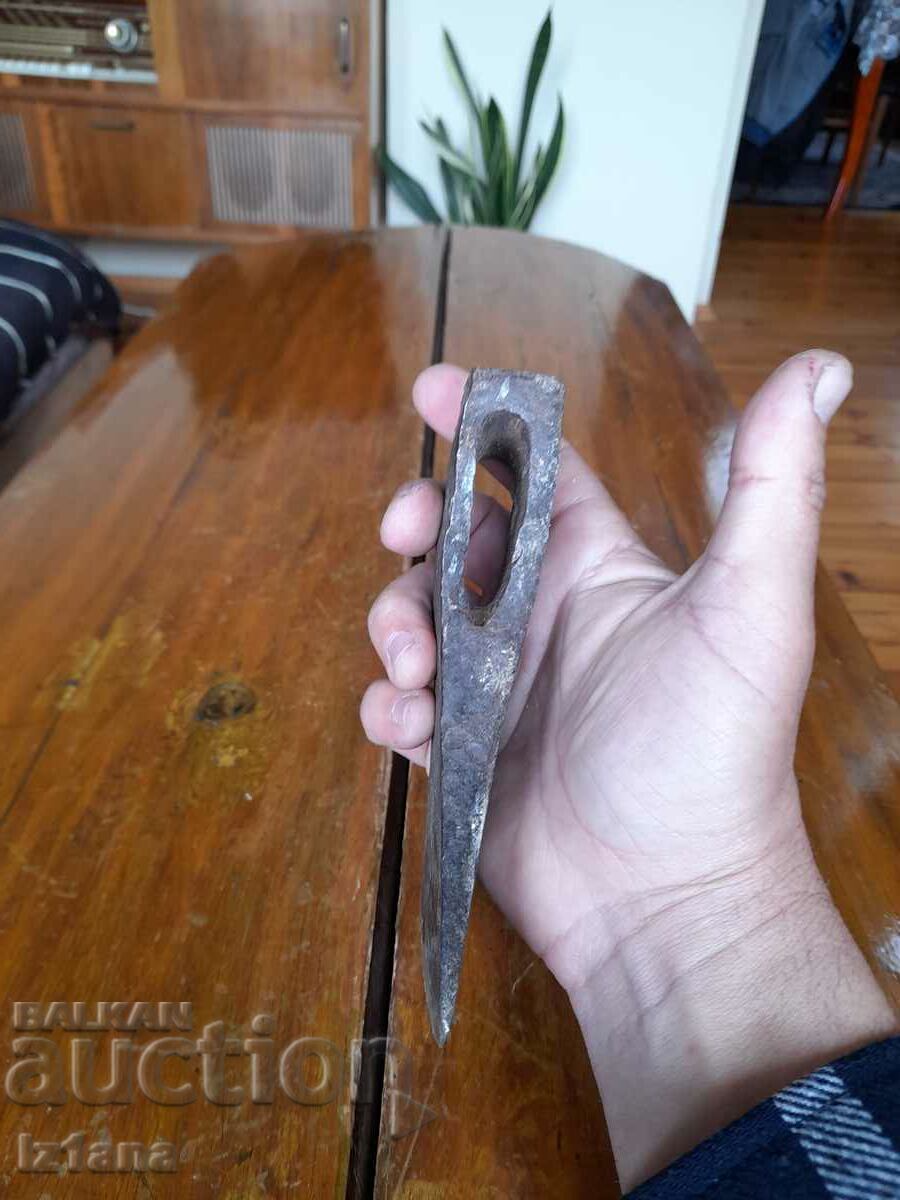 Delivery of Old pole, top Delivery of Old pole, top