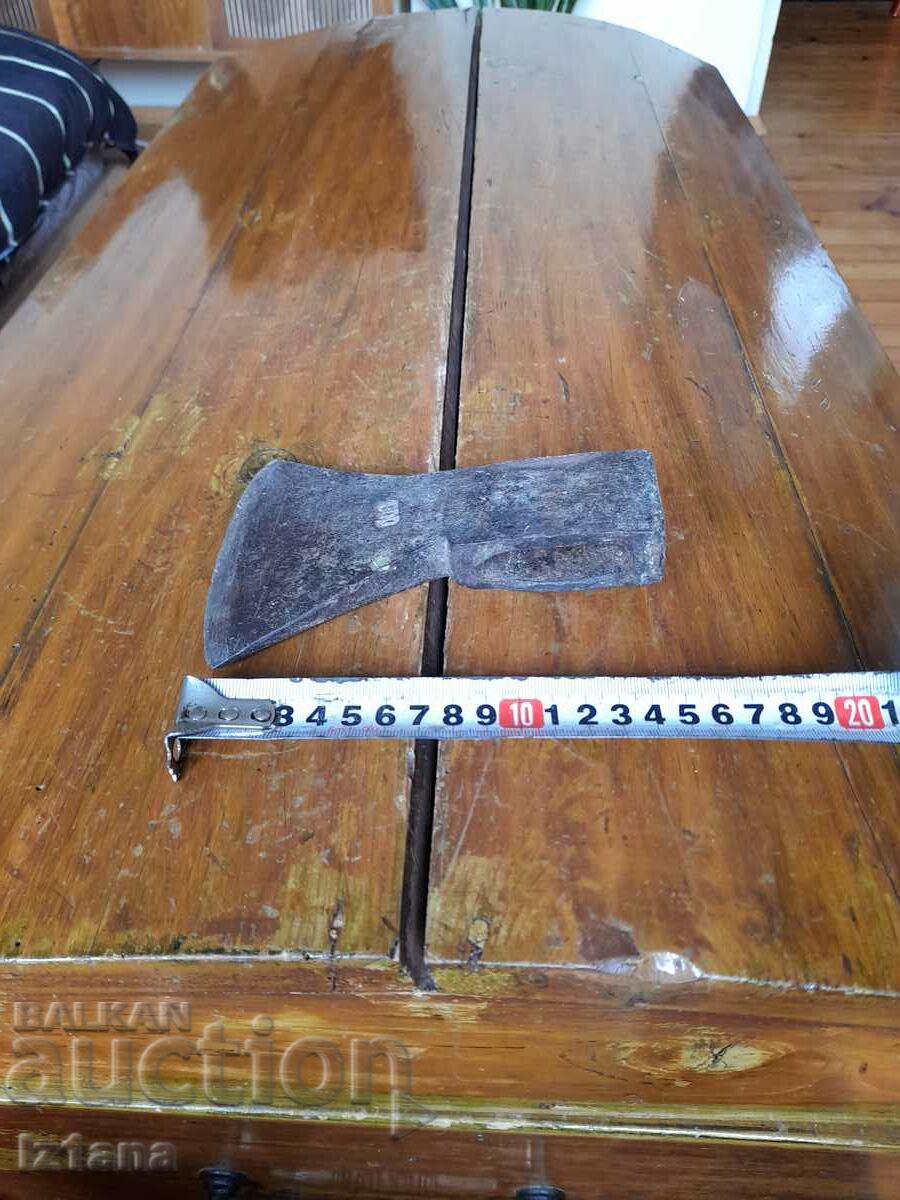 Old pole, top - 6 Old pole, top - 6