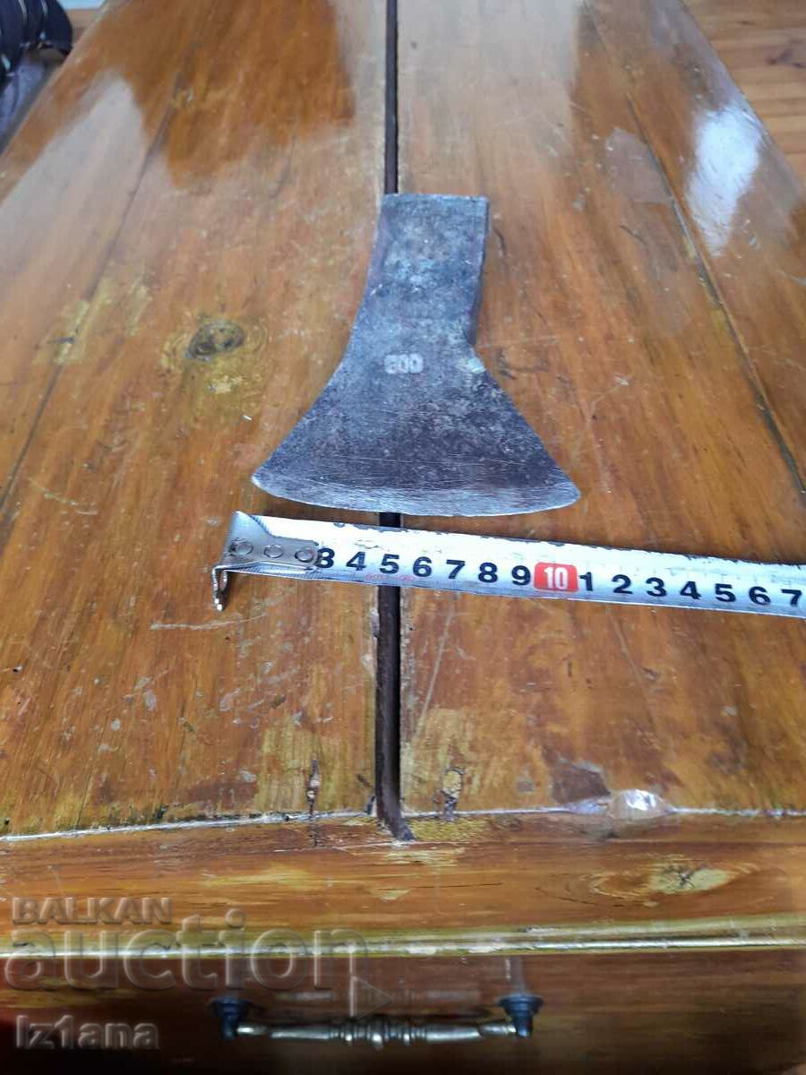 Old pole, top - 7 Old pole, top - 7