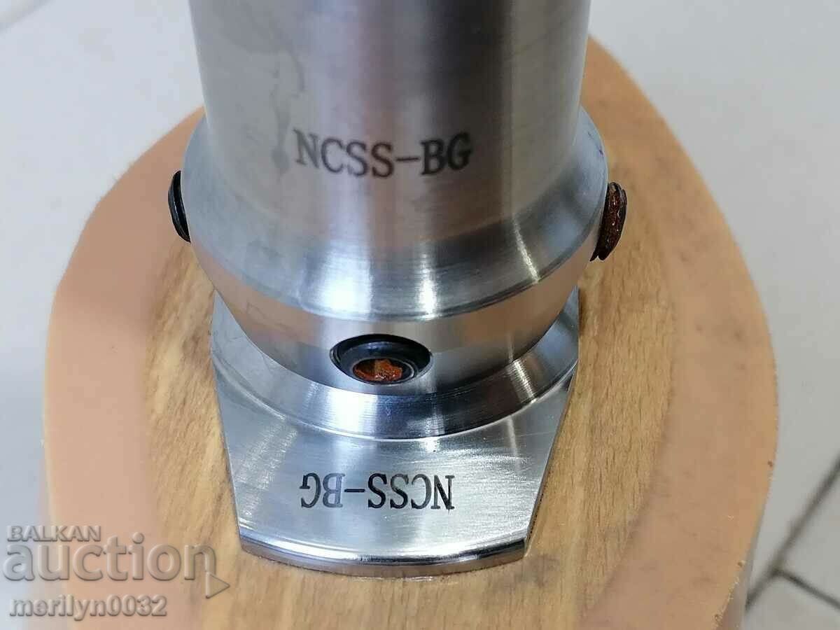 Delivery of Modern prosthesis right leg Delivery of Modern prosthesis right leg