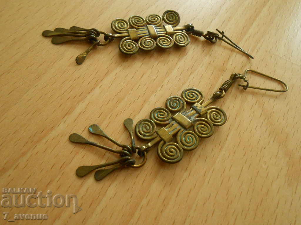 Δημοπρασία Παλιά αναγεννησιακά σκουλαρίκια, πολύ ενδιαφέροντα, μήκους 86 χλστ