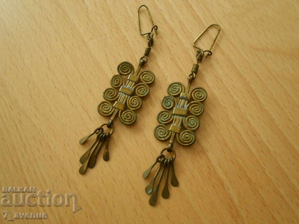 Old Renaissance earrings, very interesting, 86mm long