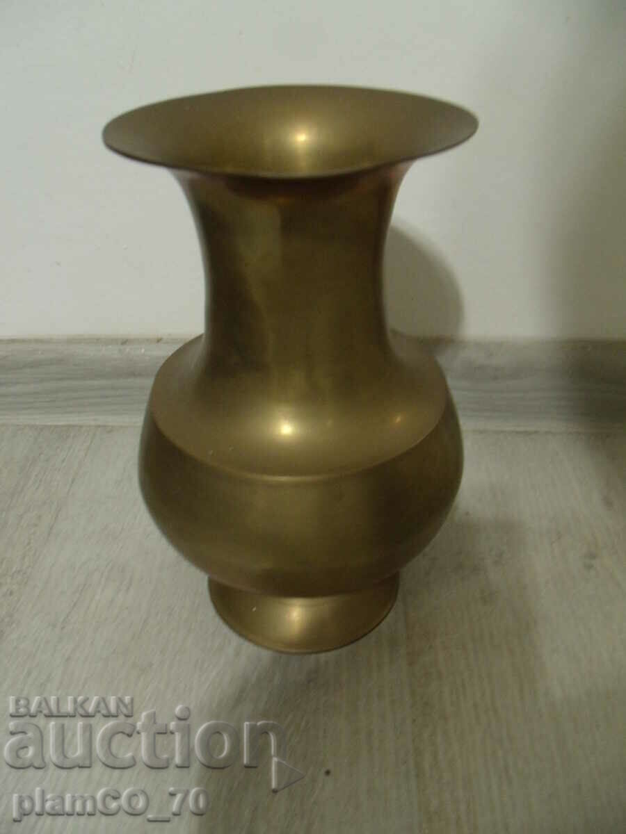 № * 6211 old metal / brass vase