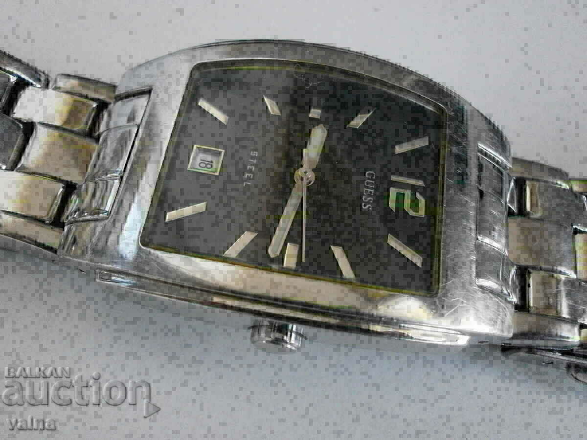 GUESS, quartz, Citizen/Miyota, case 33x47mm с цена € 46.02 | 90.01 лв.