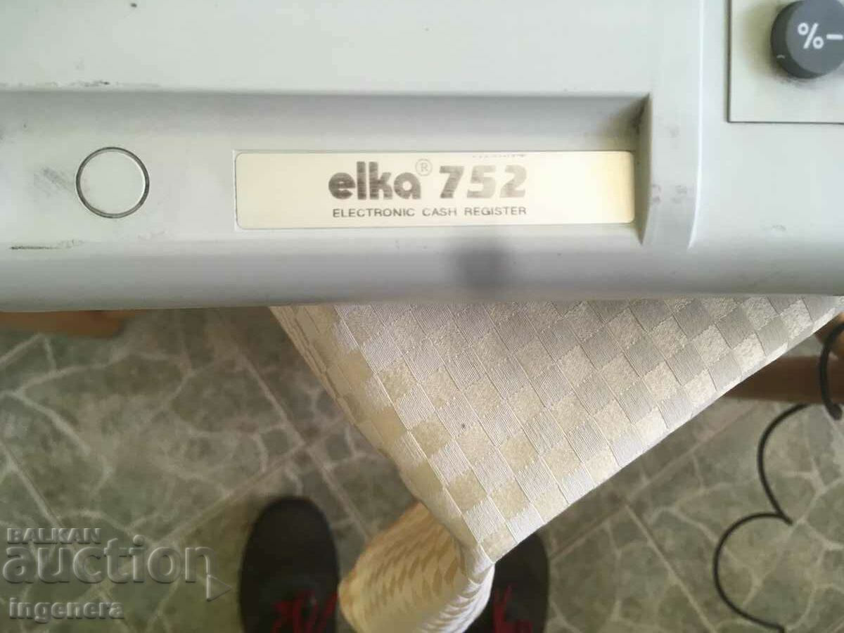 Auction ELKA 752 MODEL 03 WORKS SCRAP PARTS Auction ELKA 752 MODEL 03 WORKS SCRAP PARTS