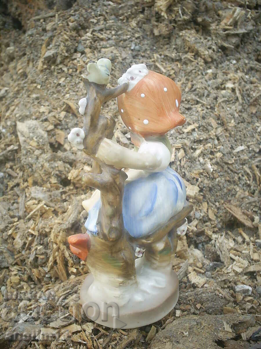 Auction STAR PORCELAN Auction STAR PORCELAN