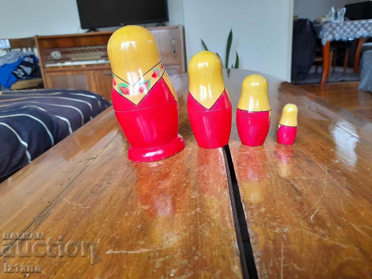 Delivery of Old Matryoshka, matryoshka dolls Delivery of Old Matryoshka, matryoshka dolls
