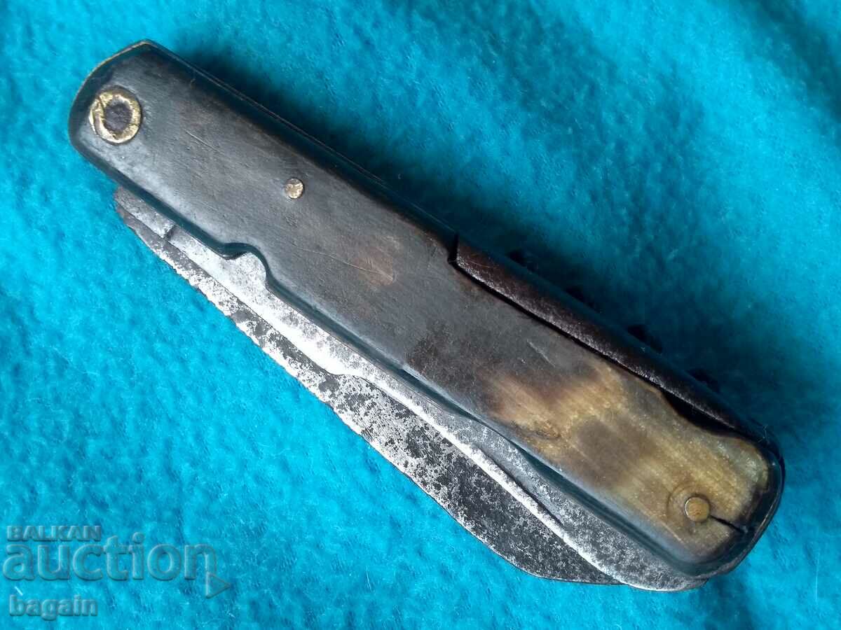 Ένα μαχαίρι του 19ου αιώνα.