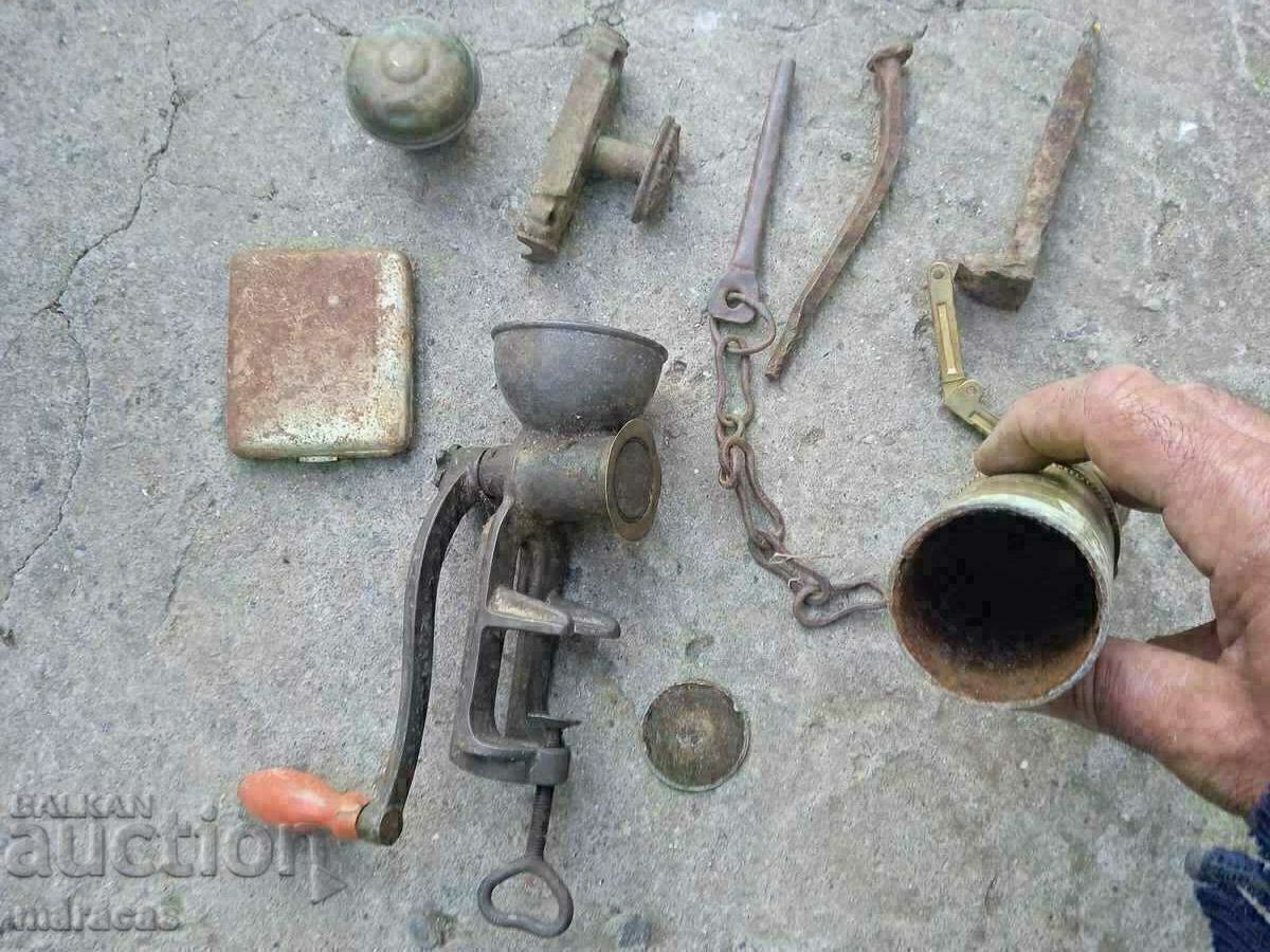 Lot of old metal objects with price 26.00 BGN | € 13.29 Lot of old metal objects with price 26.00 BGN | € 13.29