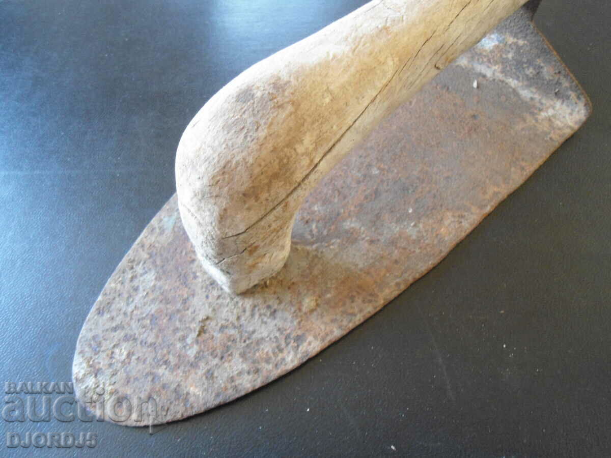 Old tool with price 5.00 BGN | € 2.56 Old tool with price 5.00 BGN | € 2.56