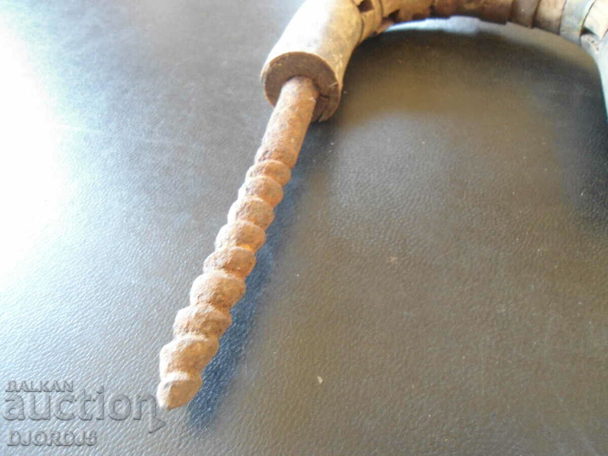 Old tool, horn handle with price 7.00 BGN | € 3.58 Old tool, horn handle with price 7.00 BGN | € 3.58