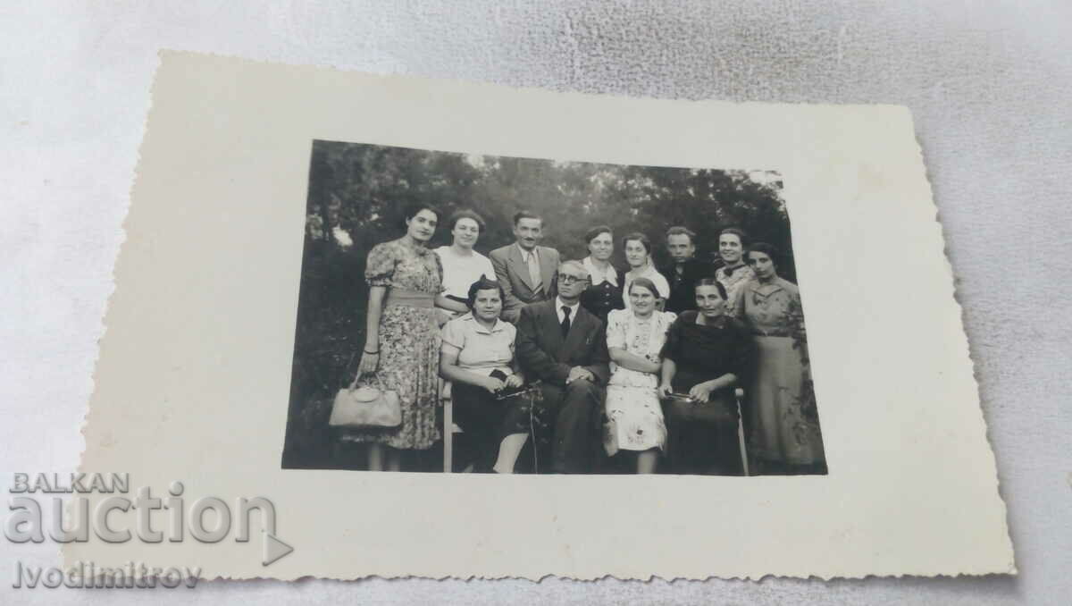 Fotografie Karnobat Bărbați și Femei 1938