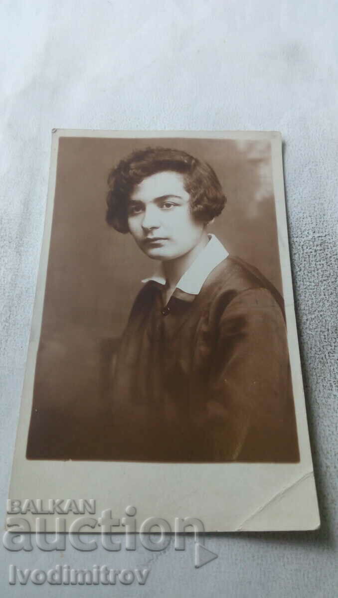 Снимка Младо момиче 1929