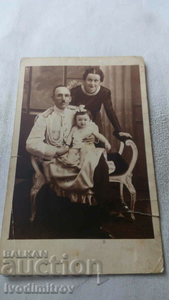 Φωτογραφία Ταγματάρχης με την οικογένειά του 1938