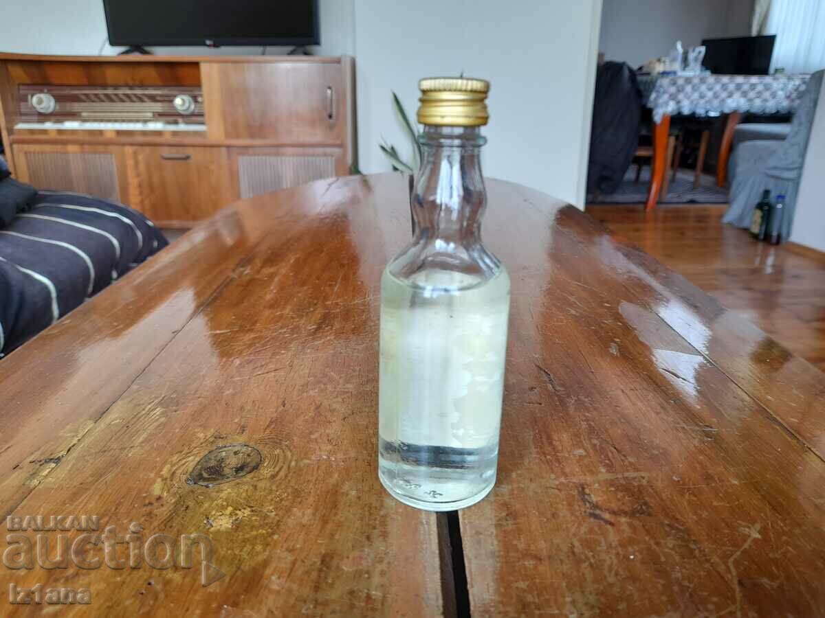 Δημοπρασία Παλιό μπουκάλι Zburovka Δημοπρασία Παλιό μπουκάλι Zburovka