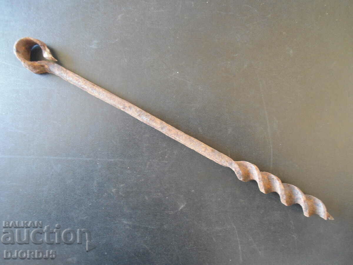 Auction Old drill, chipping Auction Old drill, chipping