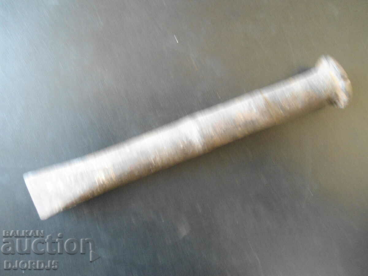 An old tool, a chopper with price 2.00 BGN | € 1.02 An old tool, a chopper with price 2.00 BGN | € 1.02