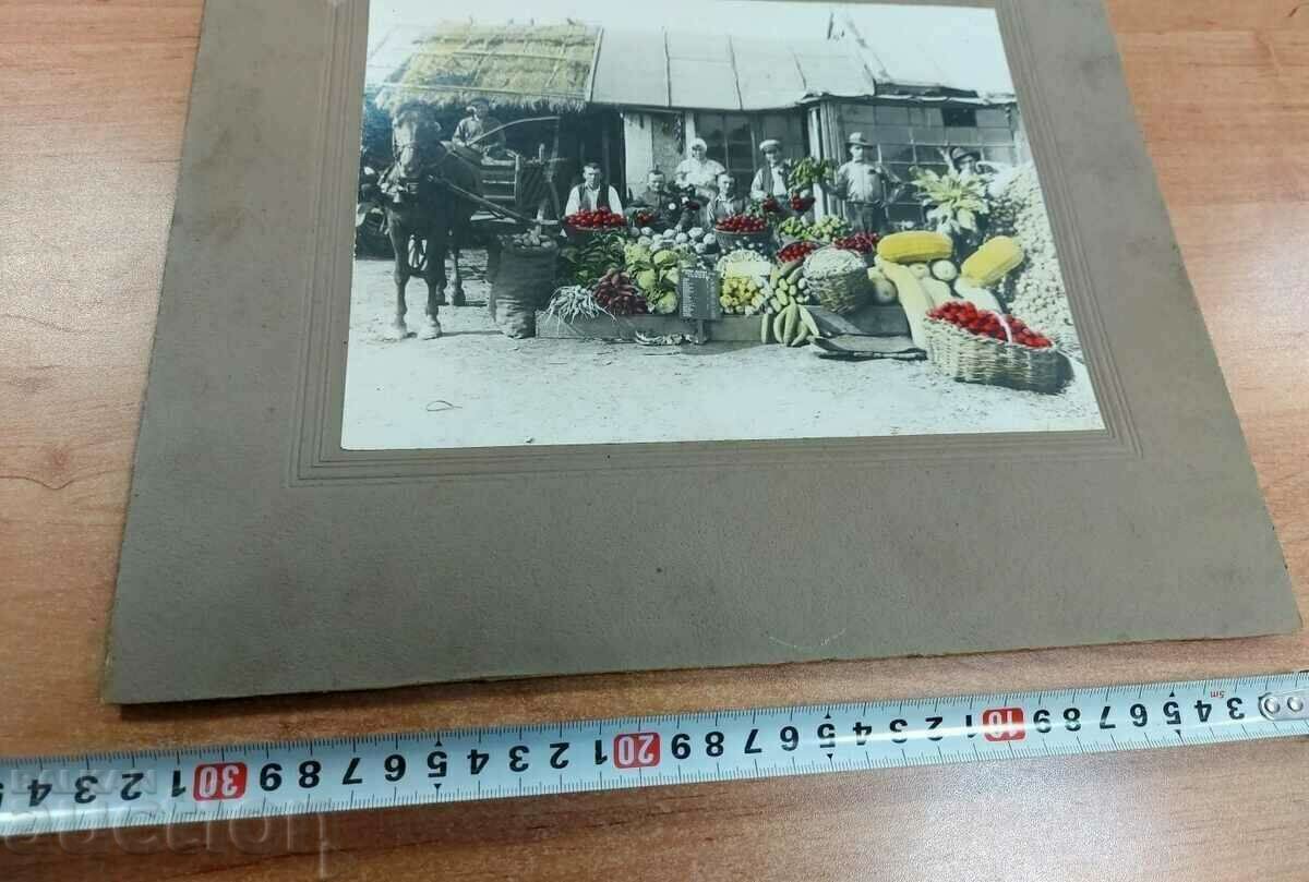 Livrarea GRADINARI BULGARI FOTO VECHE FOTO MARE