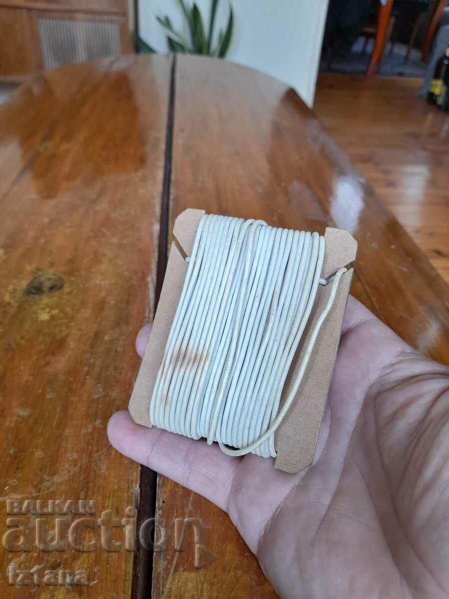 Delivery of Old radio antenna, radio receiver