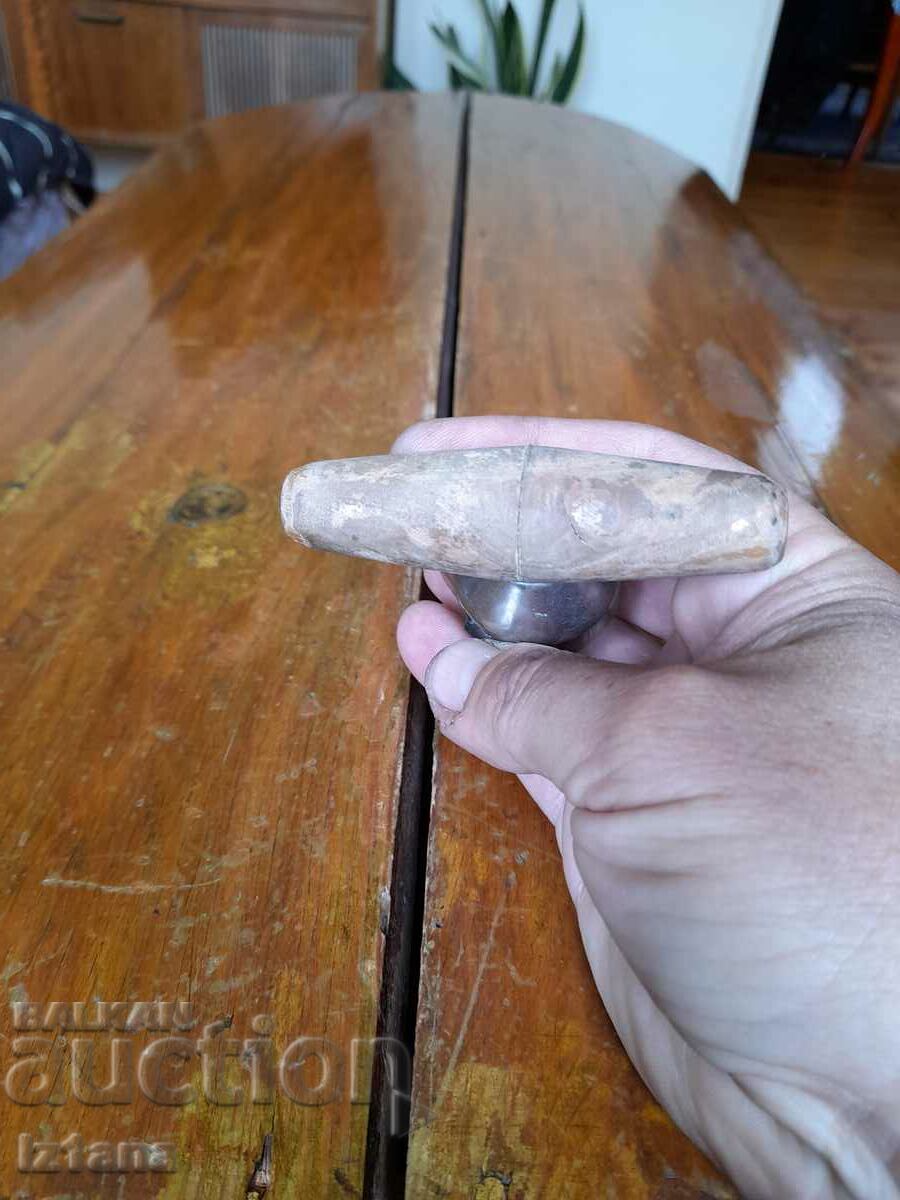 Auction An old can opener Auction An old can opener