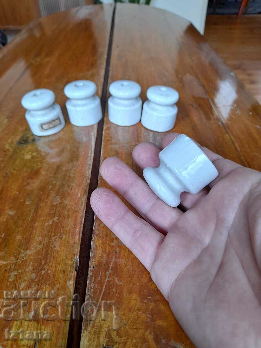 Delivery of Old porcelain insulator Delivery of Old porcelain insulator