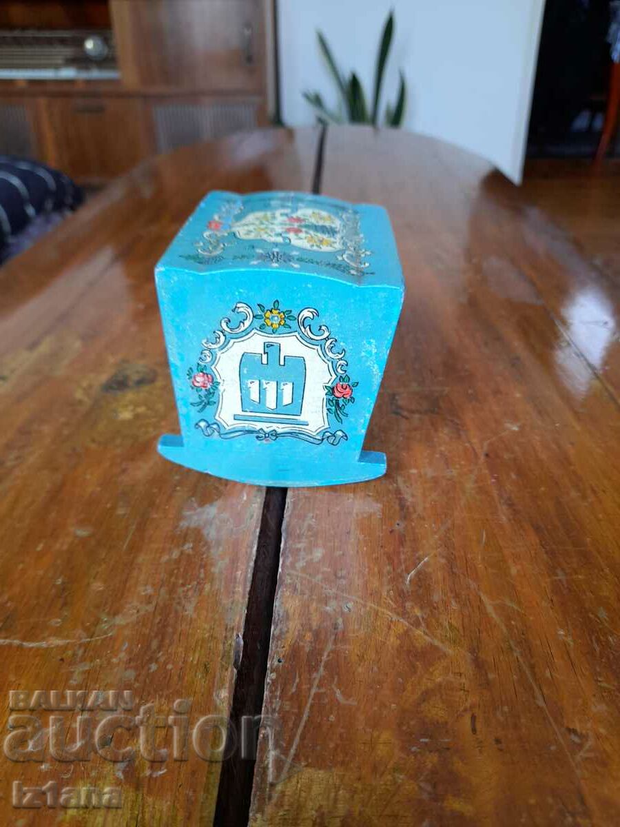 Old cashier with price 40.00 BGN | € 20.45 Old cashier with price 40.00 BGN | € 20.45