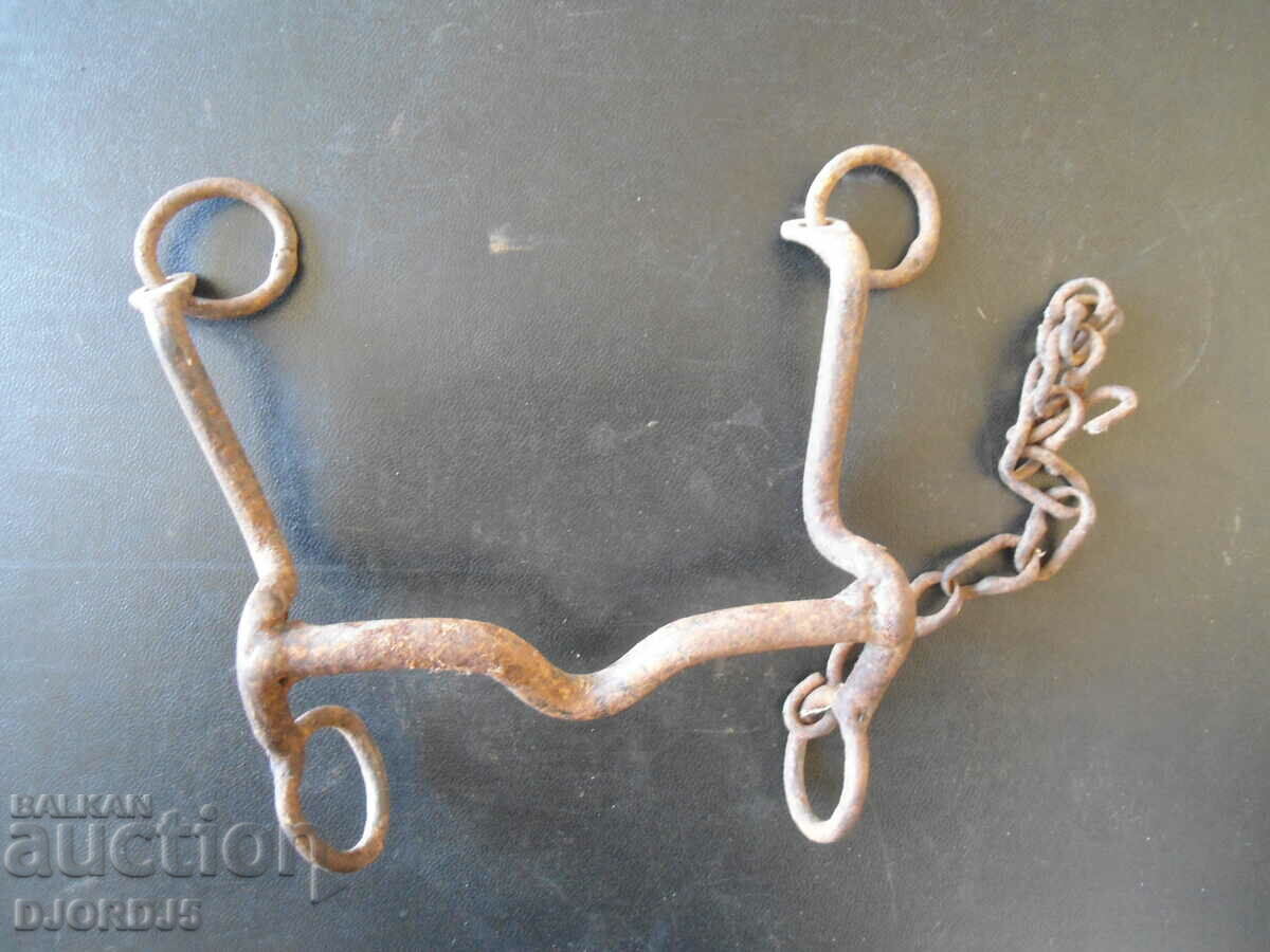 Old bridle with price 4.00 BGN | € 2.05 Old bridle with price 4.00 BGN | € 2.05