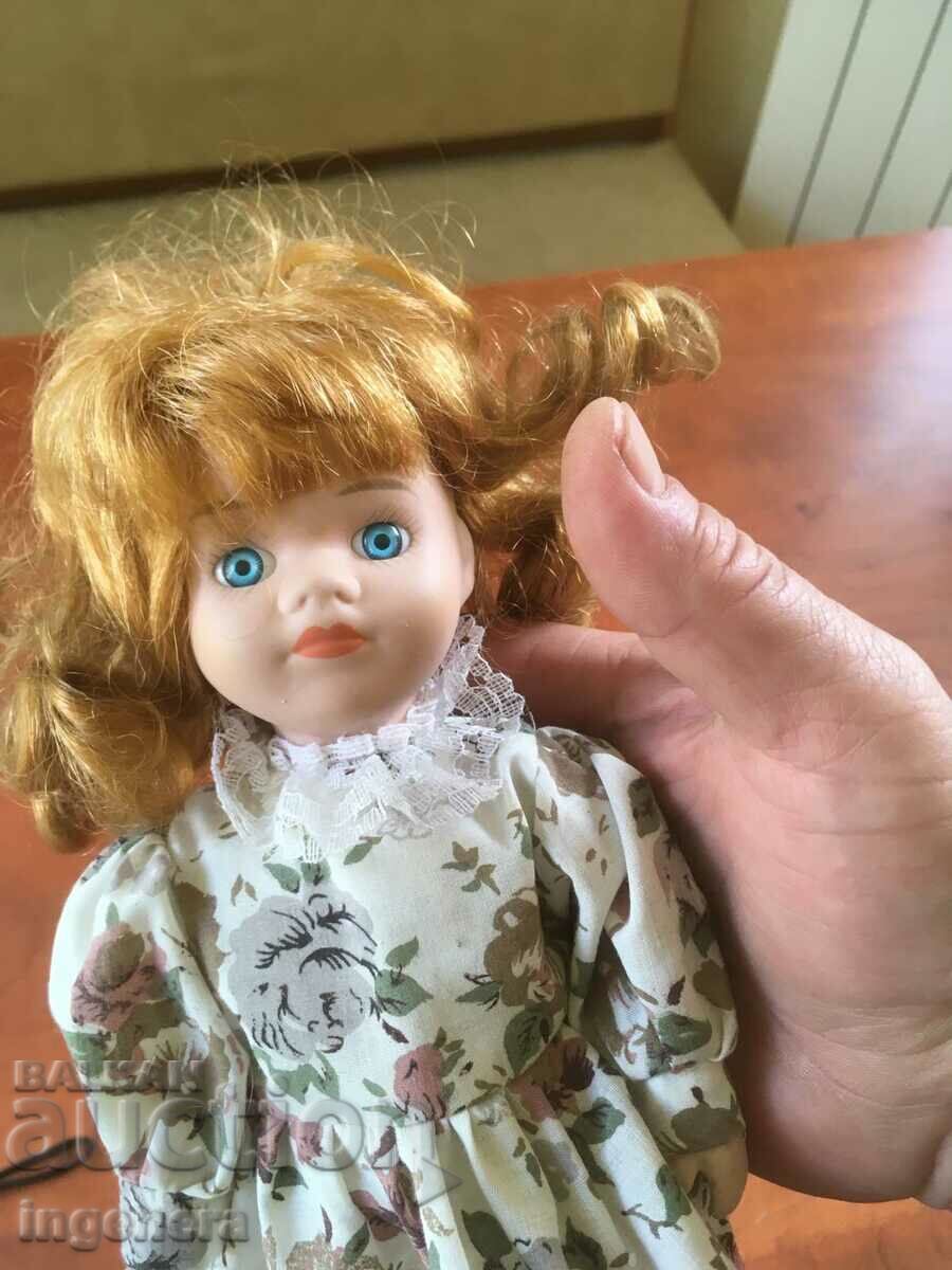 Auction DOLL TOY PORCELAIN GLASS EYES Auction DOLL TOY PORCELAIN GLASS EYES