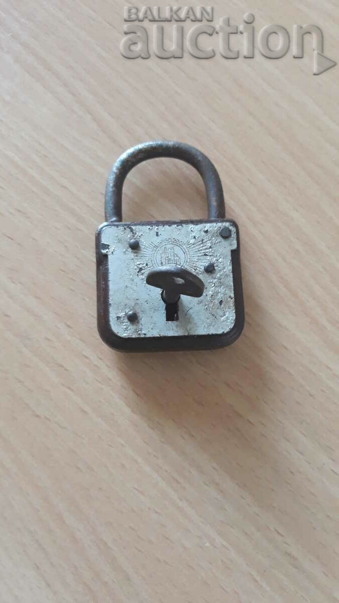 antique retro vintage padlock small padlock with key - 6 antique retro vintage padlock small padlock with key - 6