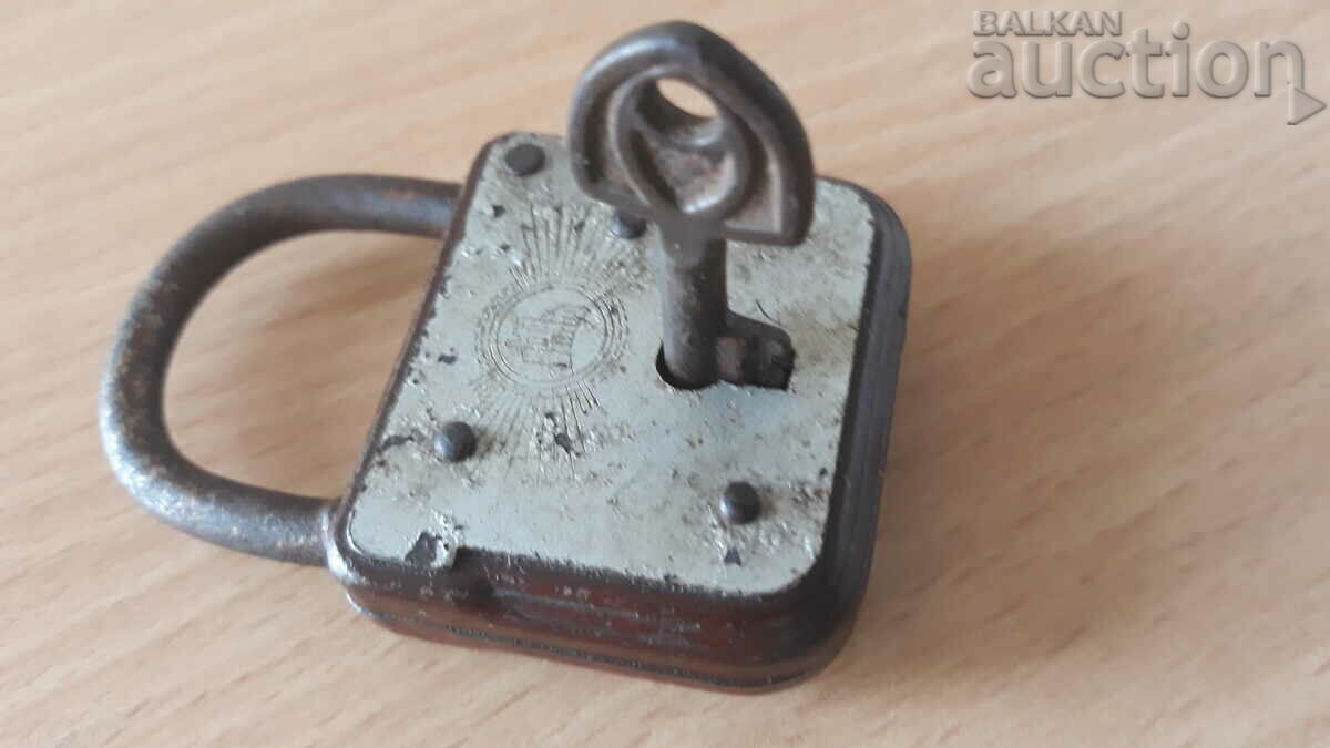 antique retro vintage padlock small padlock with key - 7 antique retro vintage padlock small padlock with key - 7