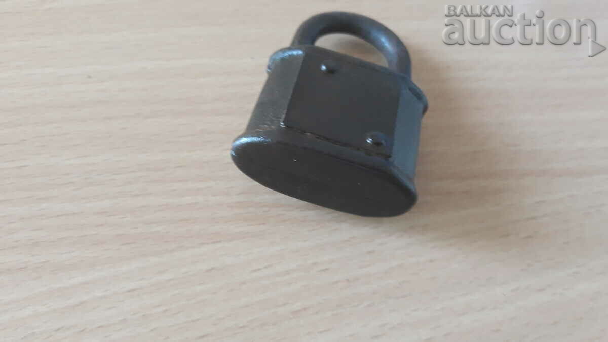 Auction vintage retro vintage padlock small padlock Auction vintage retro vintage padlock small padlock