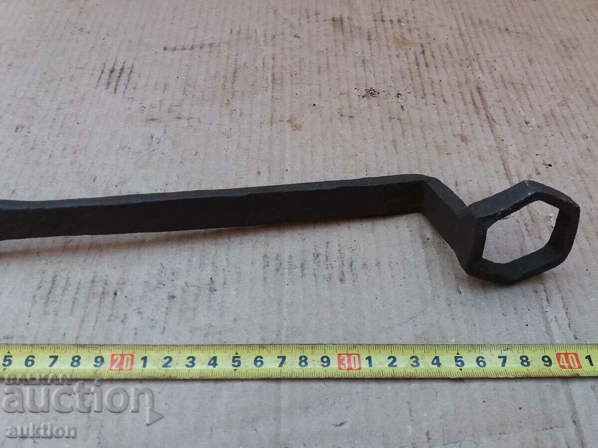 КОВАН ВЪЗРОЖДЕНСКИ КЛЮЧ ОТ ФАЙТОН, ДВУКОЛКА, КАРЕТА, КАРУЦА - 5 КОВАН ВЪЗРОЖДЕНСКИ КЛЮЧ ОТ ФАЙТОН, ДВУКОЛКА, КАРЕТА, КАРУЦА - 5